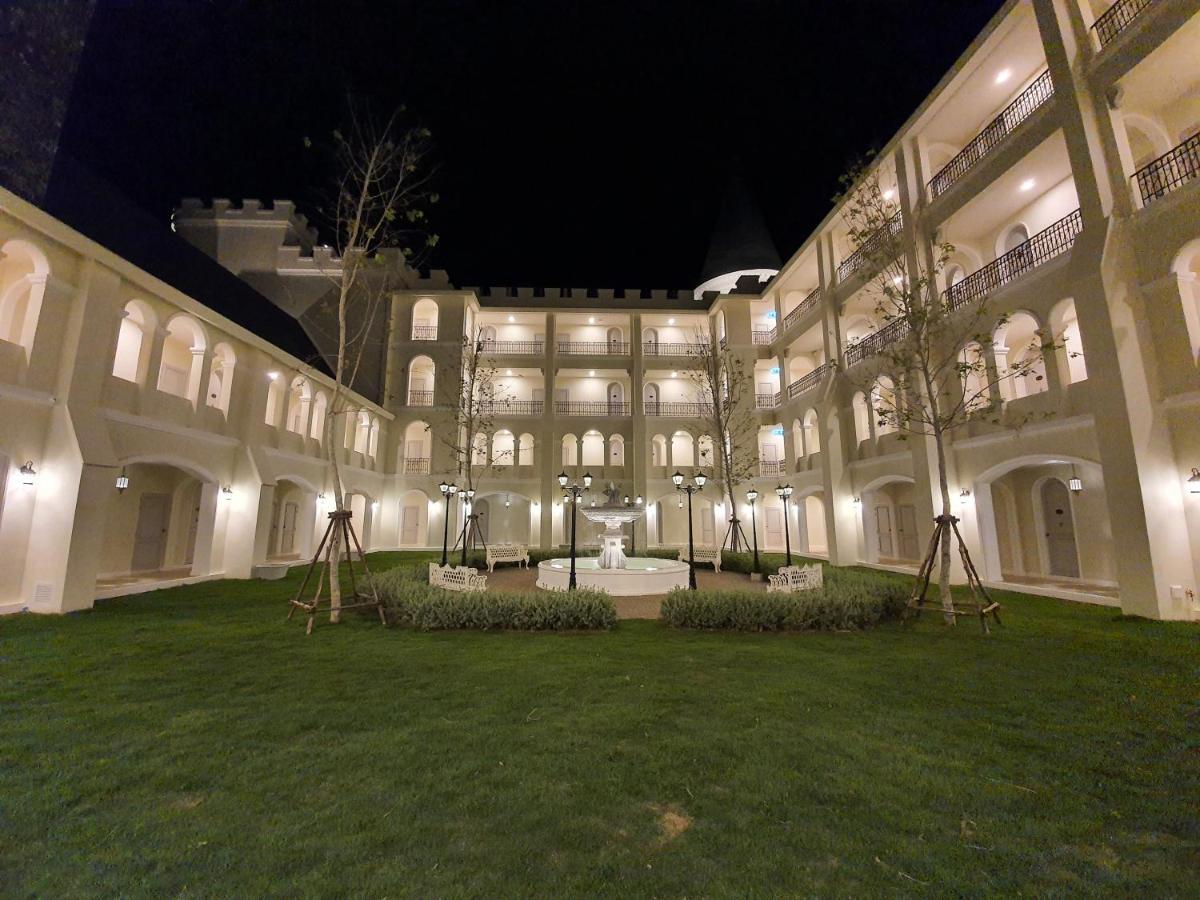 The Castell Condo By Nutthiwan Room 912 And 921 Khao Kho Bagian luar foto