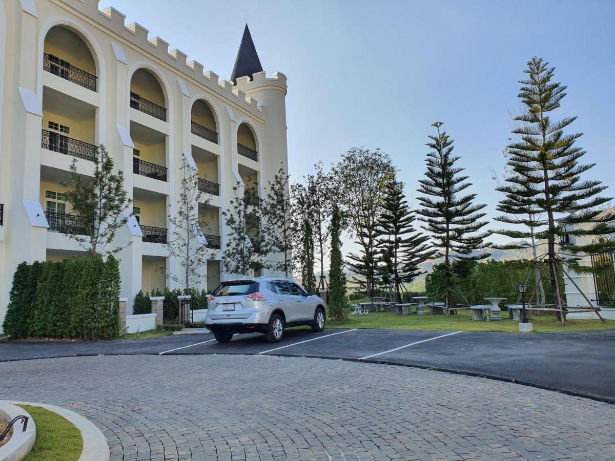 The Castell Condo By Nutthiwan Room 912 And 921 Khao Kho Bagian luar foto